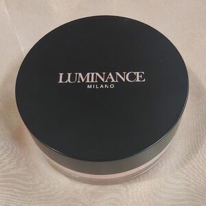 Luminance Milano Pink Loose Face Powder